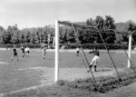 Dateiname=1954-55-1ma-spielszene.jpg
Dateigröße=350KB
Abmessungen: 2000x1427
hinzugefügt am: 21. April 2009 1954-55-1ma-spielszene.jpg