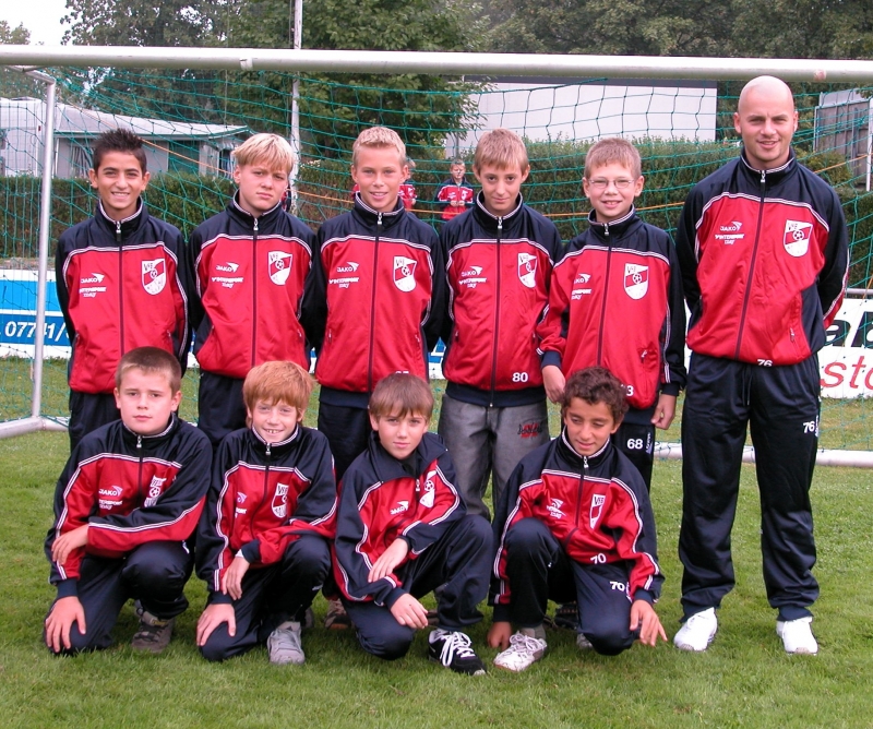 VfB Waldshut - D-Junioren - 2003/04
Trainer Albano Lettieri. Bild aufgenommen am 01.10.2003.
