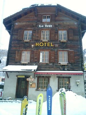 Unsere Unterkunft
während der Skiausfahrt 2004 in Zinal.
