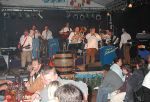 Dateiname=band.JPG
Dateigröße=458KB
Abmessungen: 1063x724
hinzugefügt am: 26. Dezember 2007 band.JPG