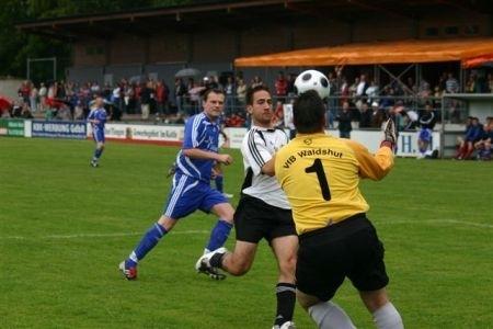 2224684_1_image001.jpg