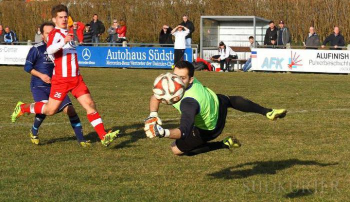 9564418_w700h500s1v6465_PeciAlushvsStasiekMarcoGerathDusan01.jpg